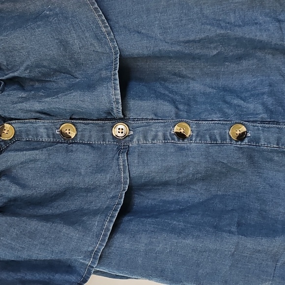 NWT Francesca's Denim Blue Off-Shoulder Blouse, Medium - Picture 2 of 7